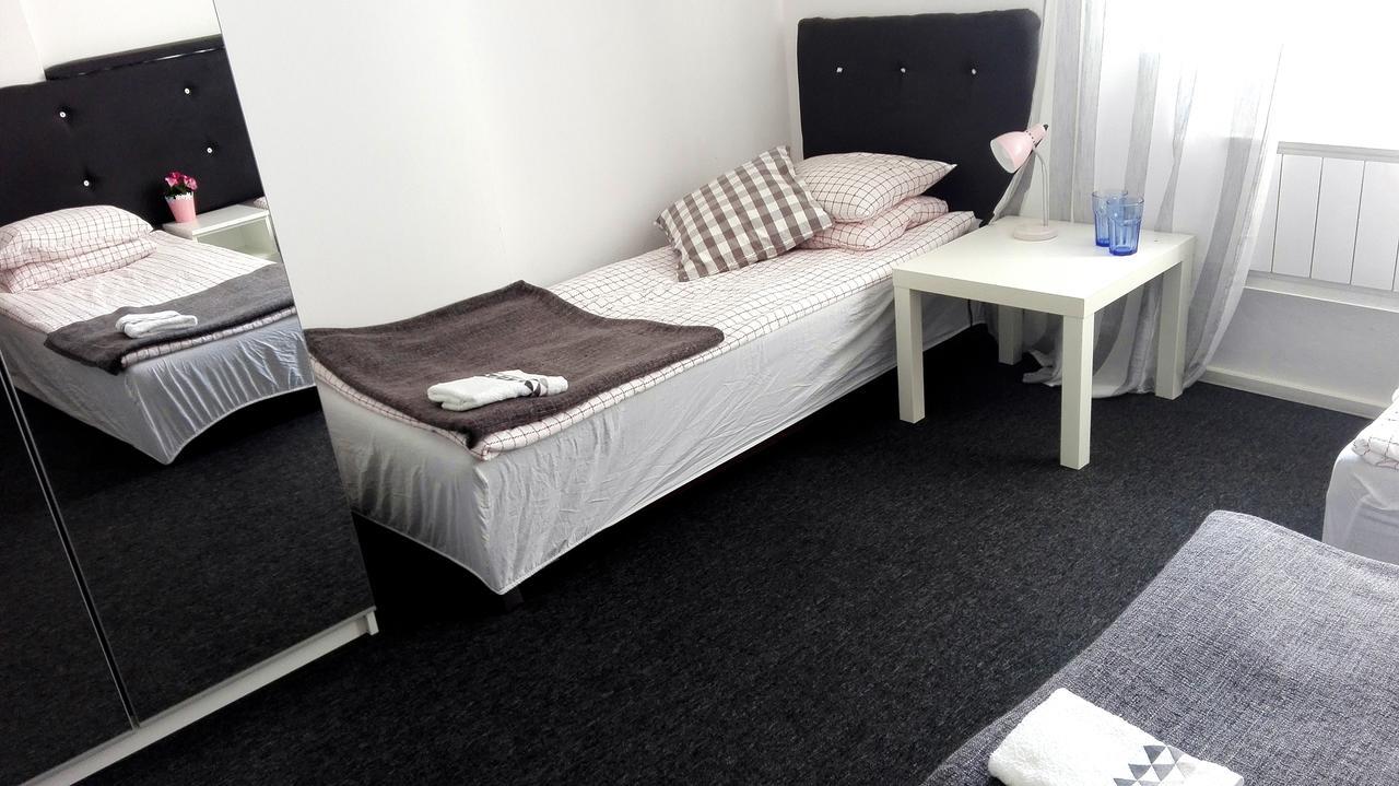 Sloneczny Warszawa Apartamento Exterior foto